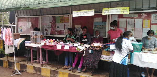 "Divisional Secretariat to your village"....mobile service in Homagama (2022-12-10)